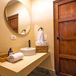 Casa Noa Colonial Rooms